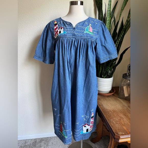 Vintage Denim Dress Nautical Embroidery Pockets Coastal Grandma L - Picture 1 of 10